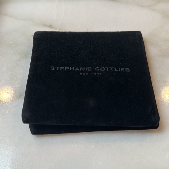 Stephanie Gottlieb Gift Box - Picture 4 of 5